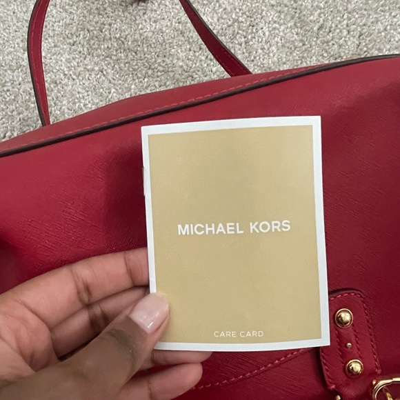 Michael Kors - brand new satchel - Picture 3 of 3